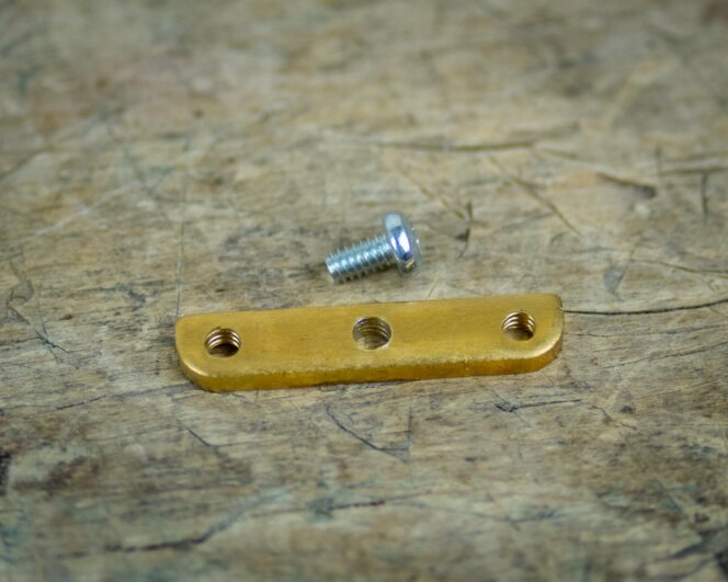 Pitch-Point Bracket for improved humbucker height adjustment